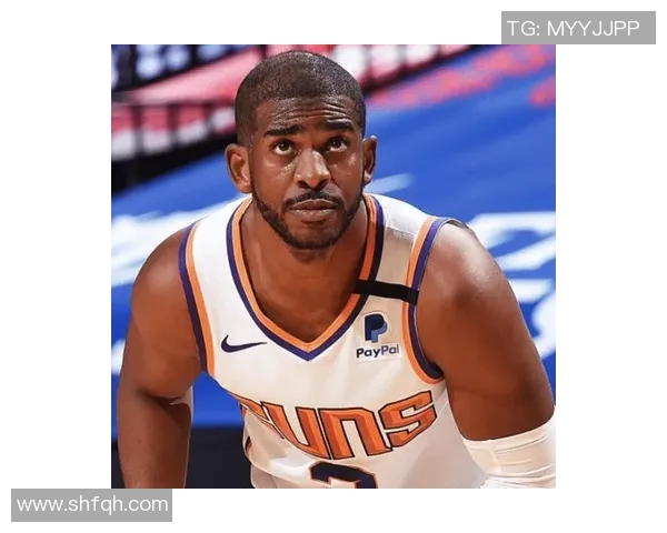 保罗一个细节动作引全网热议热搜榜第一瞬间刷屏